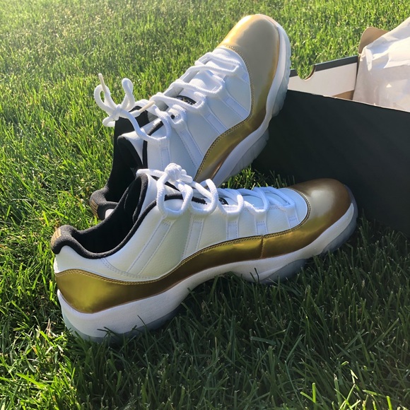 Jordan 11 low closing ceremonies DEADSTOCK - Picture 7 of 13